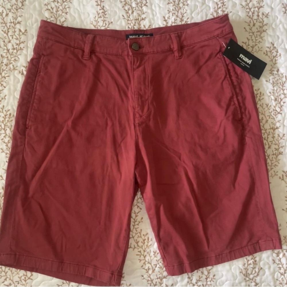 NWT Mavi Jeans men’s Mike relaxed leg chino shorts Size 36 Red Rosewood Twill